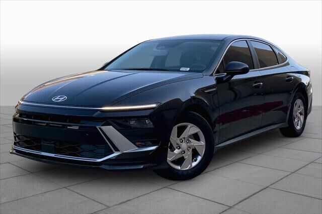 2025 Hyundai SONATA SE — photo 1 of 6