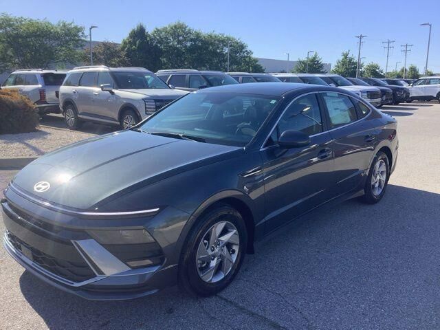 2026 Hyundai SONATA SE — photo 1 of 13