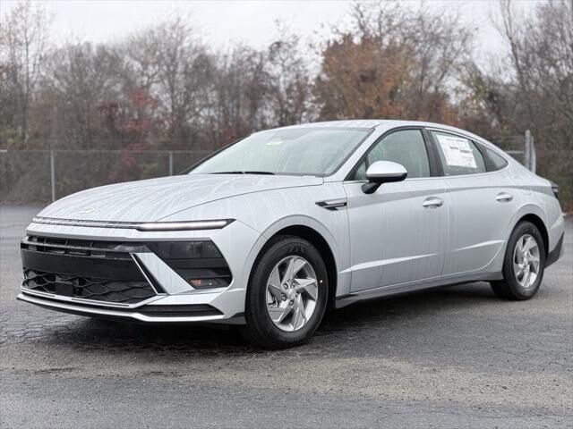 2026 Hyundai SONATA SE — photo 1 of 13