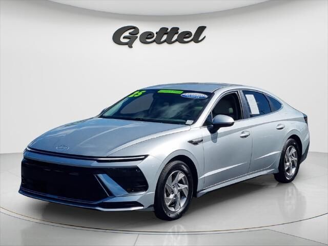2025 Hyundai SONATA SE