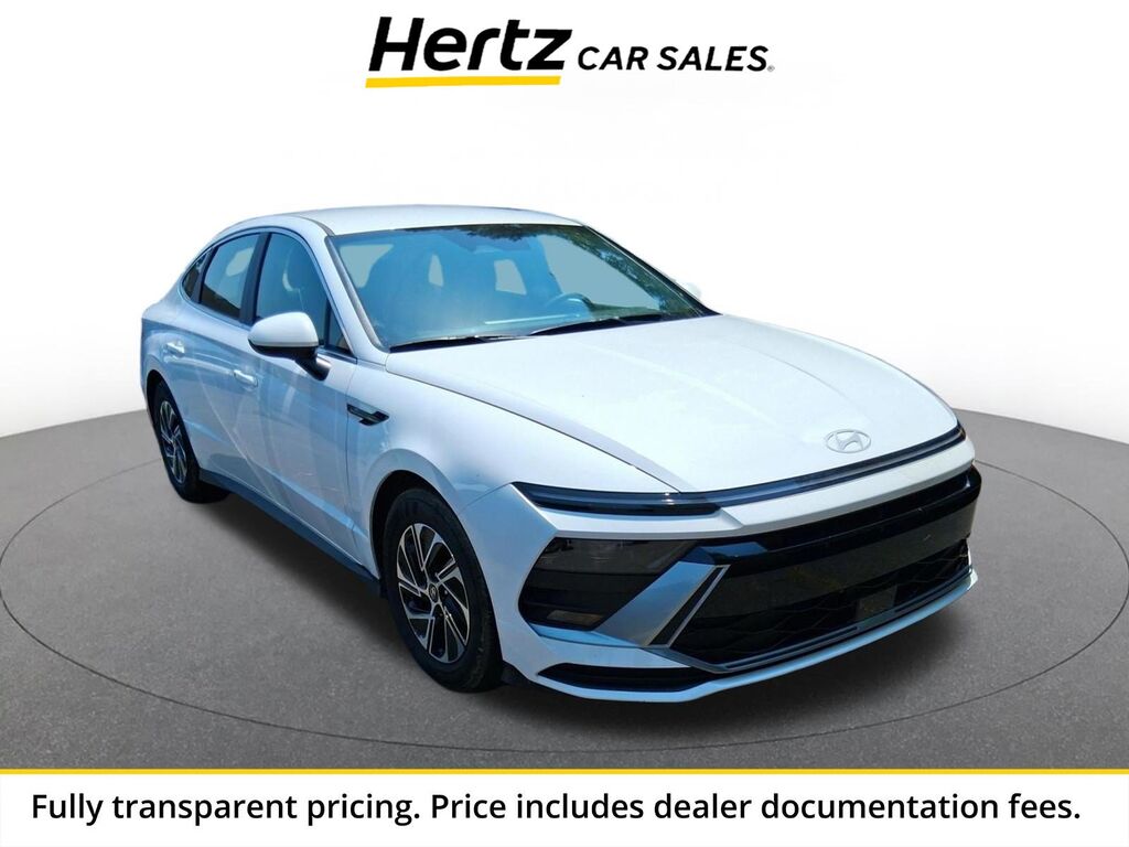 2026 Hyundai Sonata Hybrid Blue — photo 1 of 16