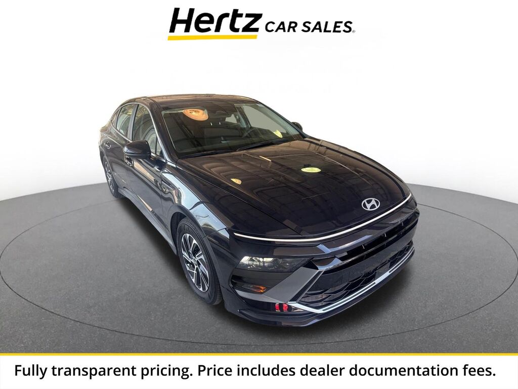 2026 Hyundai Sonata Hybrid Blue — photo 1 of 13