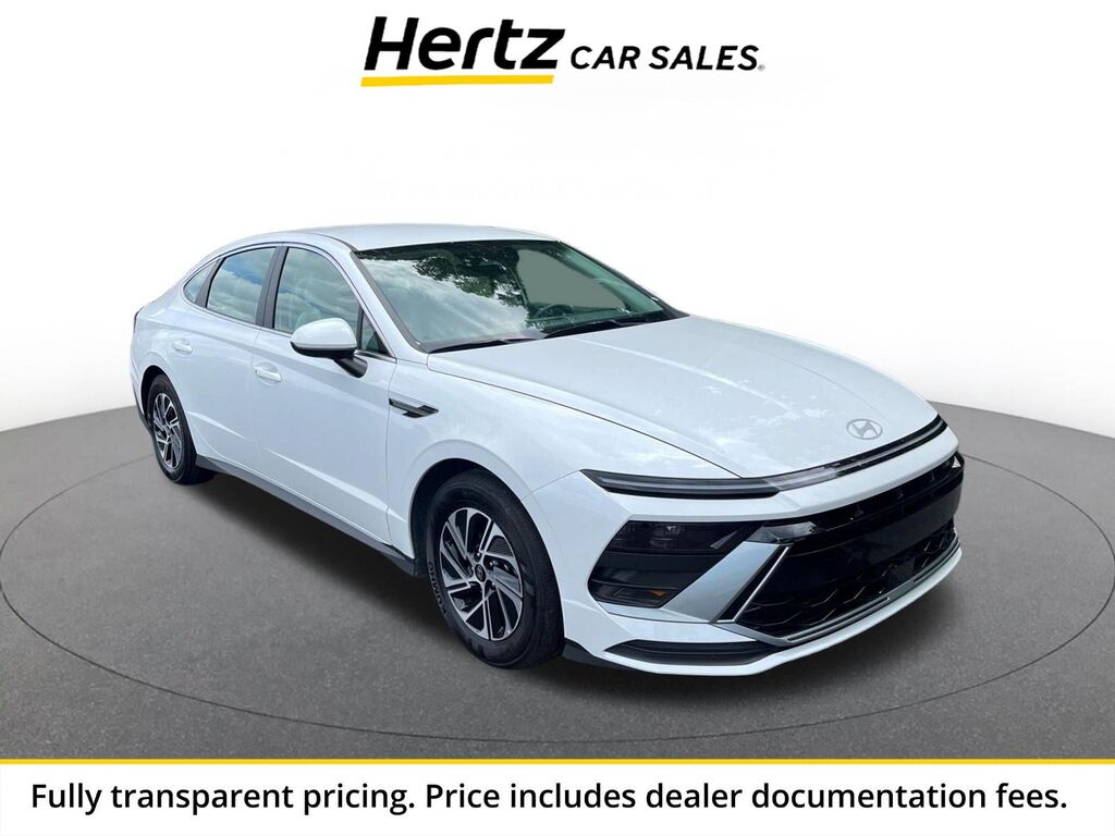 2026 Hyundai Sonata Hybrid Blue — photo 1 of 13
