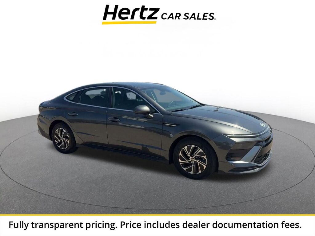 2026 Hyundai Sonata Hybrid Blue — photo 1 of 14