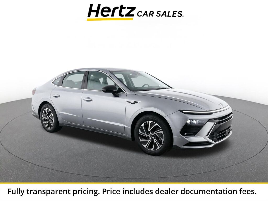 2026 Hyundai Sonata Hybrid Blue — photo 1 of 10