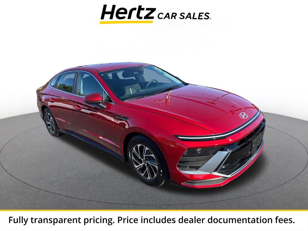 2026 Hyundai Sonata Hybrid Blue — photo 1 of 13