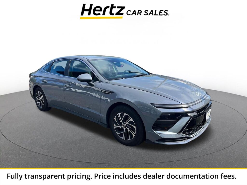 2026 Hyundai Sonata Hybrid Blue — photo 1 of 13