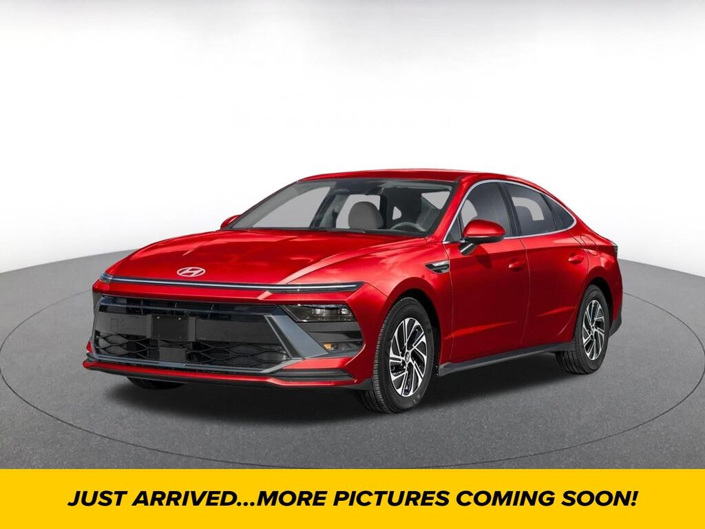 2026 Hyundai Sonata Hybrid Blue — photo 1 of 16