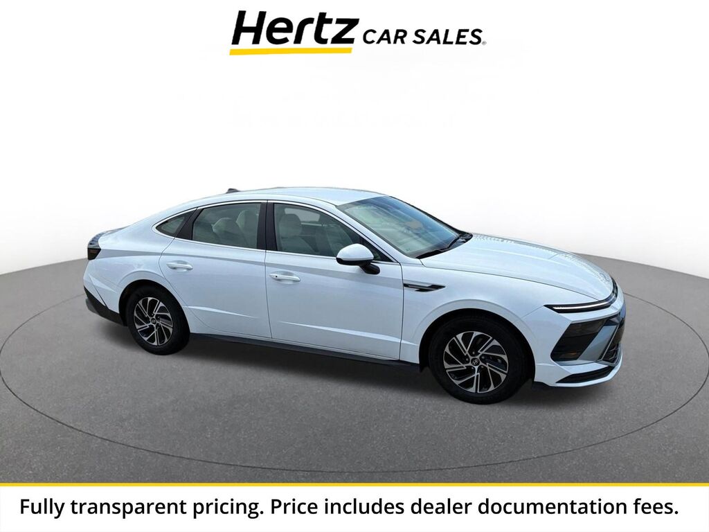 2026 Hyundai Sonata Hybrid Blue — photo 1 of 13