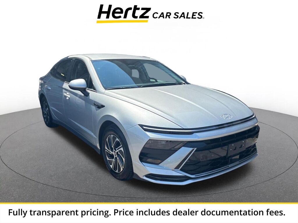 2026 Hyundai Sonata Hybrid Blue — photo 1 of 13