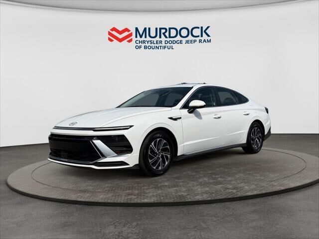 2026 Hyundai SONATA Hybrid Blue — photo 1 of 13