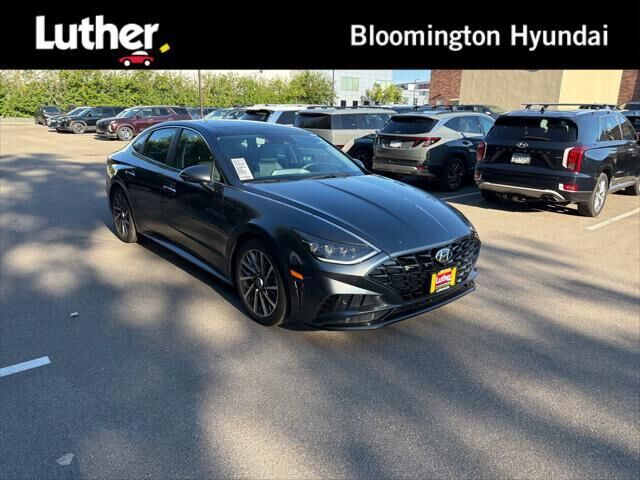 2023 Hyundai SONATA Limited