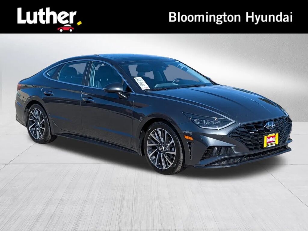 2023 Hyundai SONATA Limited — photo 1 of 1