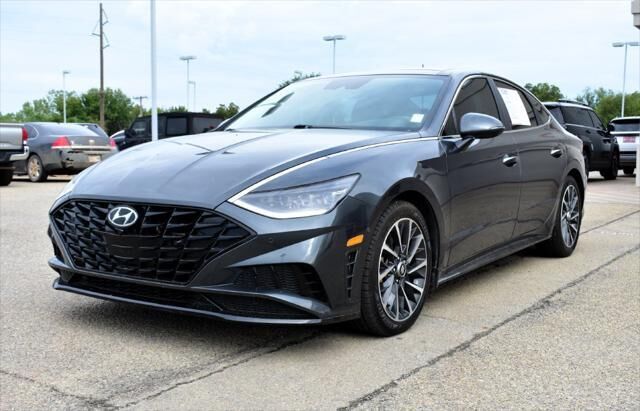 2022 Hyundai SONATA Limited