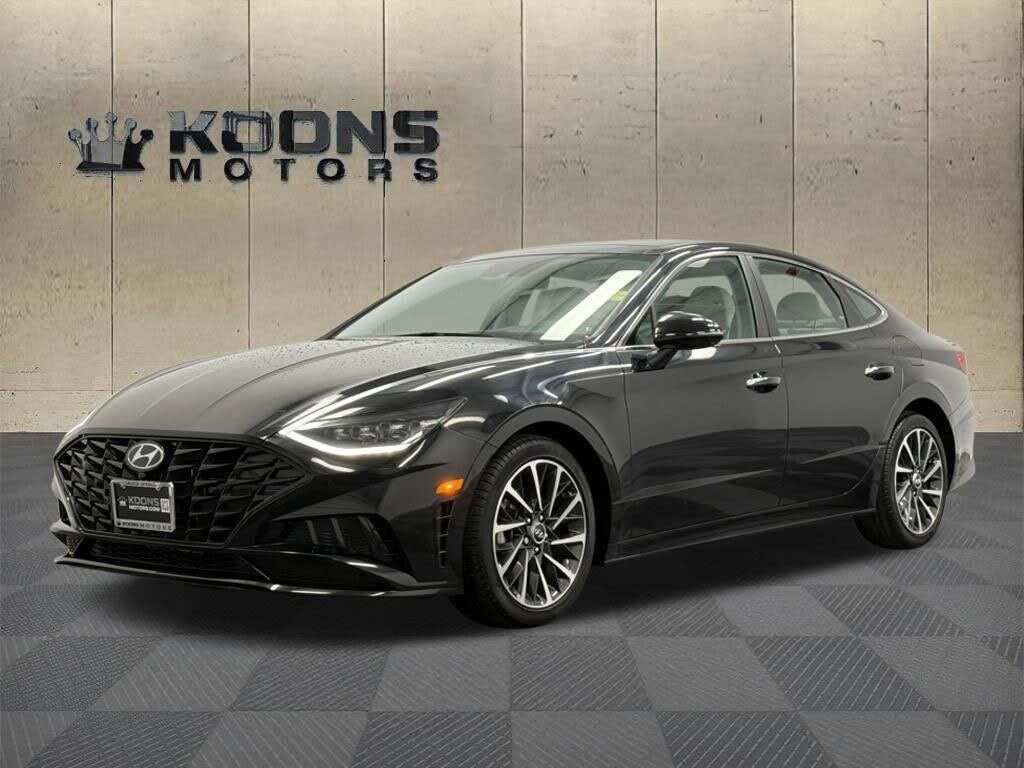 2023 Hyundai SONATA Limited — photo 1 of 1