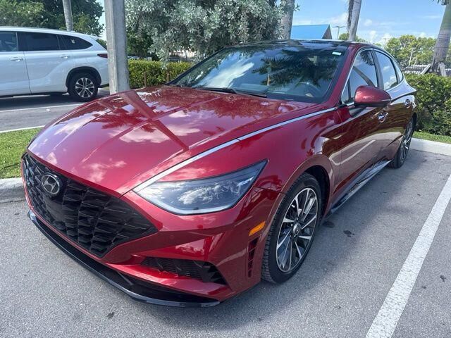 2023 Hyundai SONATA Limited — photo 1 of 13