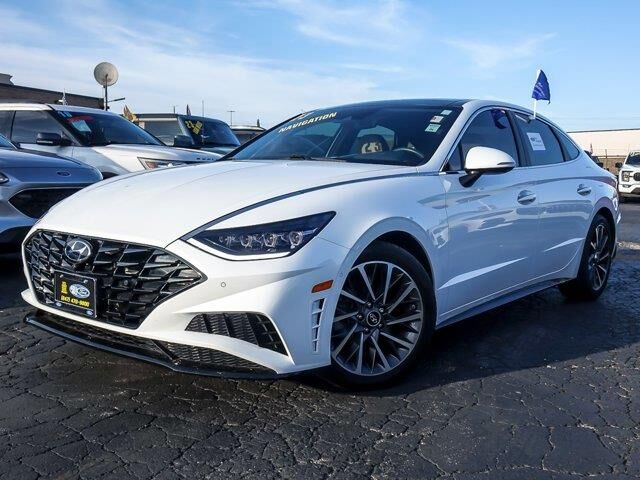 2023 Hyundai SONATA Limited — photo 1 of 14