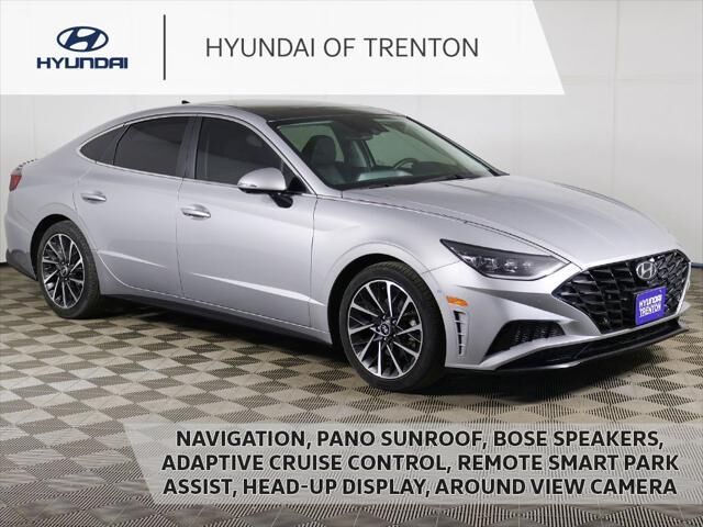 2023 Hyundai SONATA Limited — photo 1 of 13