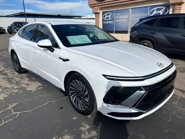 2025 Hyundai SONATA Hybrid SEL