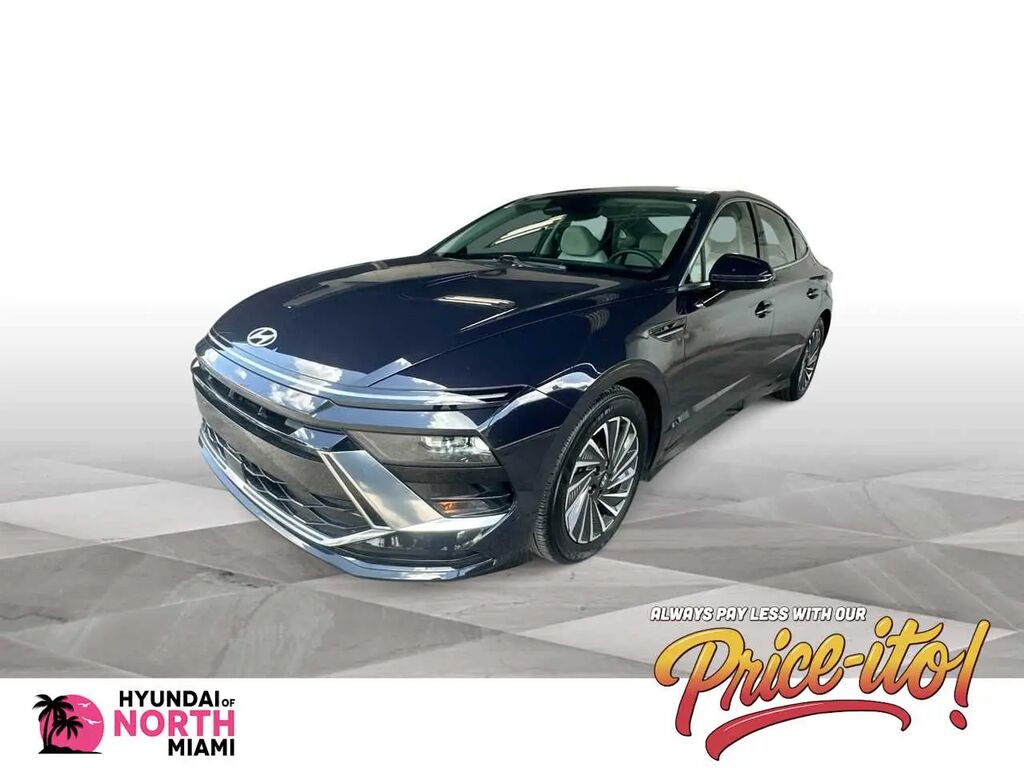 2025 Hyundai SONATA Hybrid SEL — photo 1 of 13