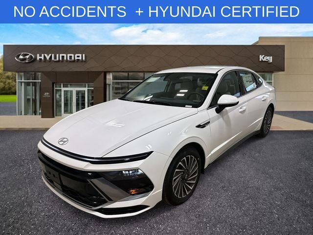 2025 Hyundai SONATA Hybrid SEL — photo 1 of 22