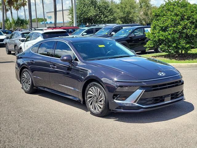 2025 Hyundai SONATA Hybrid SEL