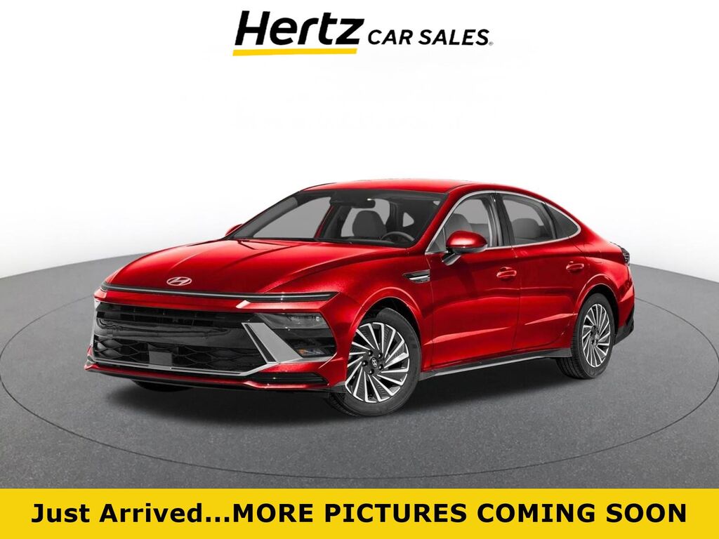 2025 Hyundai Sonata Hybrid SEL — photo 1 of 3