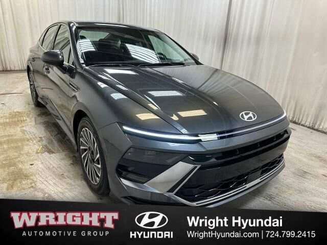 2025 Hyundai SONATA Hybrid SEL