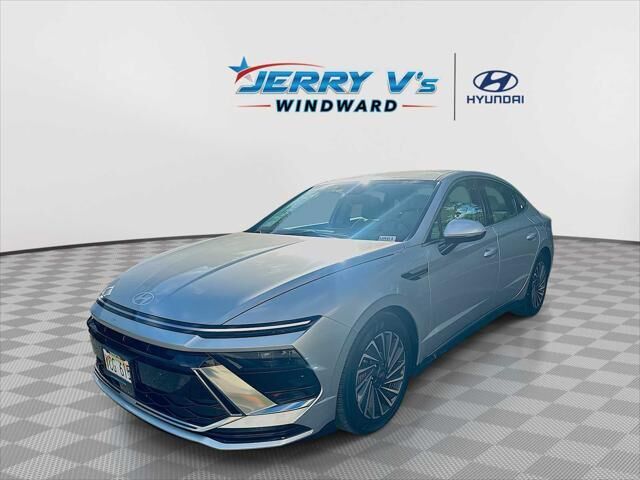 2025 Hyundai SONATA Hybrid SEL — photo 1 of 13