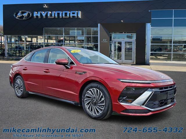 2025 Hyundai SONATA Hybrid SEL
