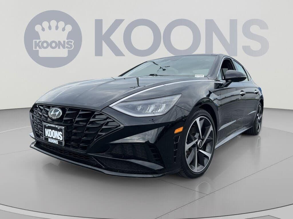 2023 Hyundai SONATA SEL Plus — photo 1 of 1