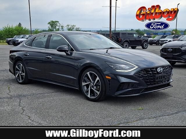 2023 Hyundai SONATA SEL Plus — photo 1 of 13