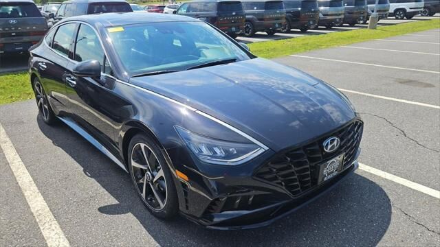 2023 Hyundai SONATA SEL Plus — photo 1 of 16
