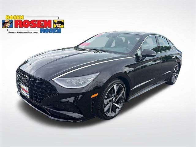 2023 Hyundai SONATA SEL Plus — photo 1 of 13
