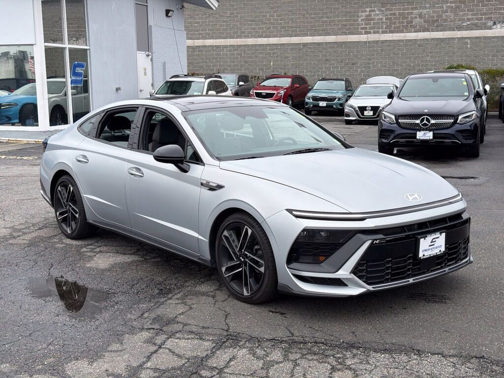 2024 Hyundai Sonata N Line — photo 1 of 13