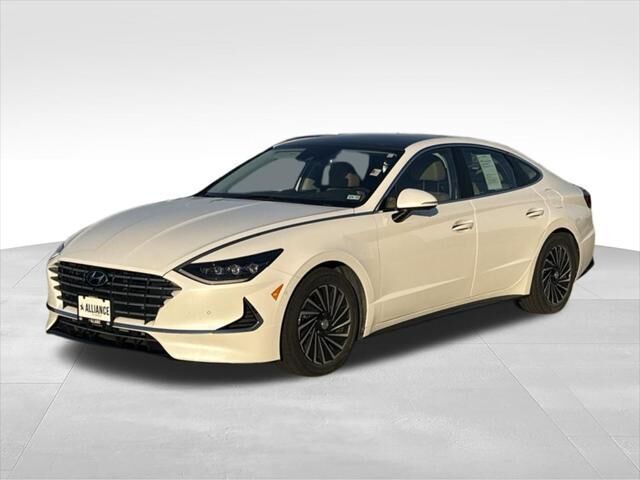 2022 Hyundai SONATA Hybrid Limited