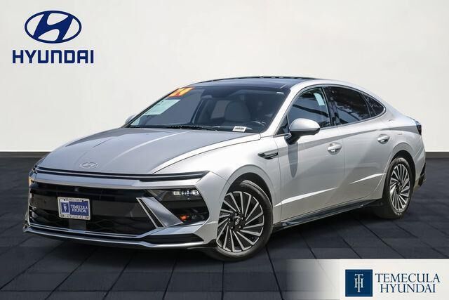 2024 Hyundai SONATA Hybrid Limited