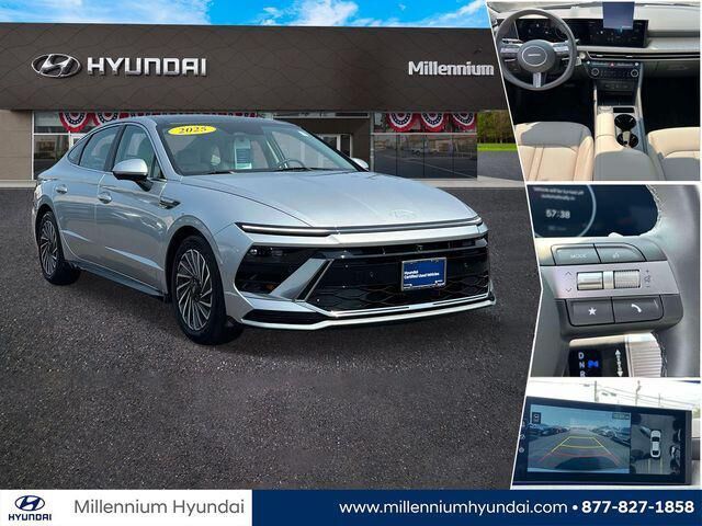2025 Hyundai SONATA Hybrid Limited