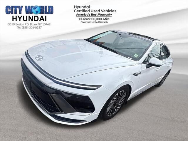 2025 Hyundai SONATA Hybrid Limited — photo 1 of 13