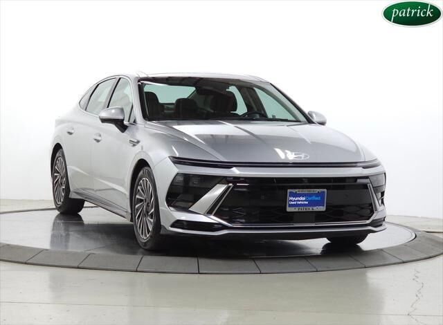 2025 Hyundai SONATA Hybrid Limited