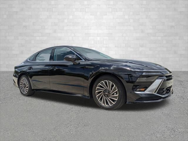2024 Hyundai SONATA Hybrid Limited