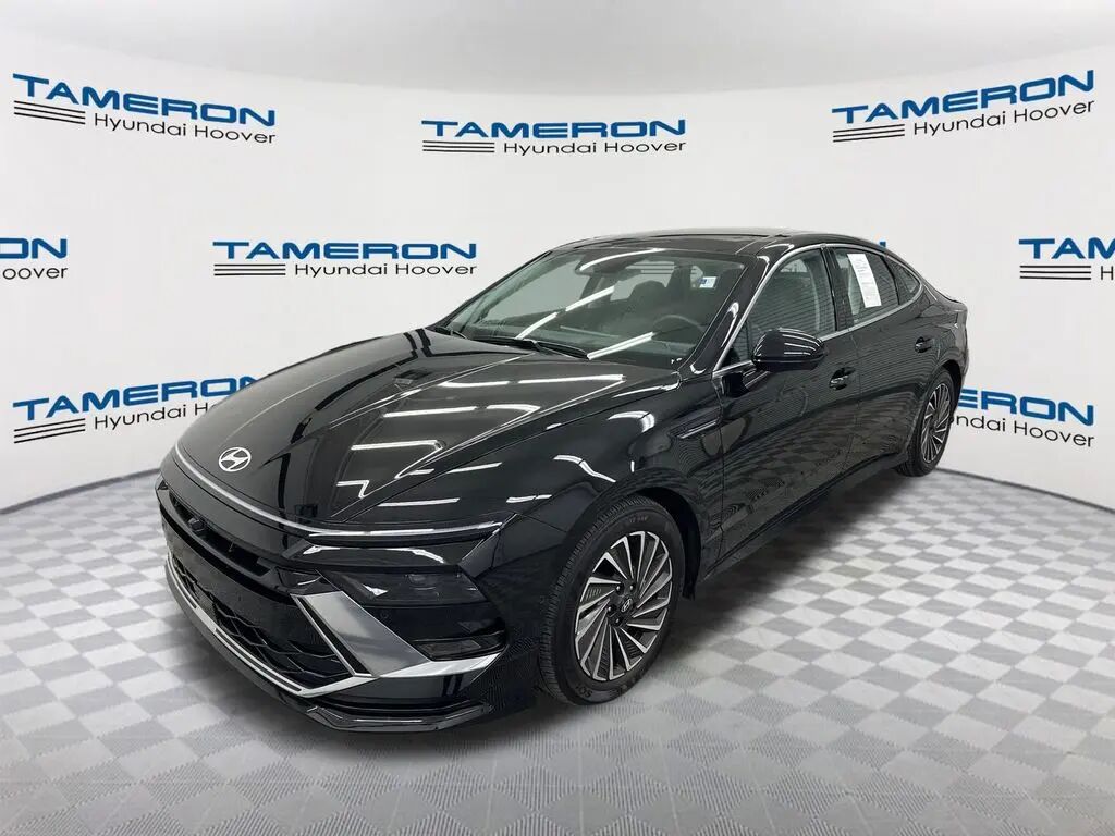 2026 Hyundai SONATA Hybrid Limited — photo 1 of 13