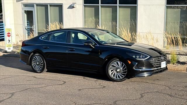 2021 Hyundai SONATA Hybrid Limited — photo 1 of 13