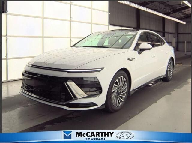 2025 Hyundai SONATA Hybrid Limited — photo 1 of 6