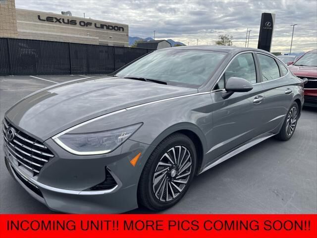 2021 Hyundai SONATA Hybrid Limited