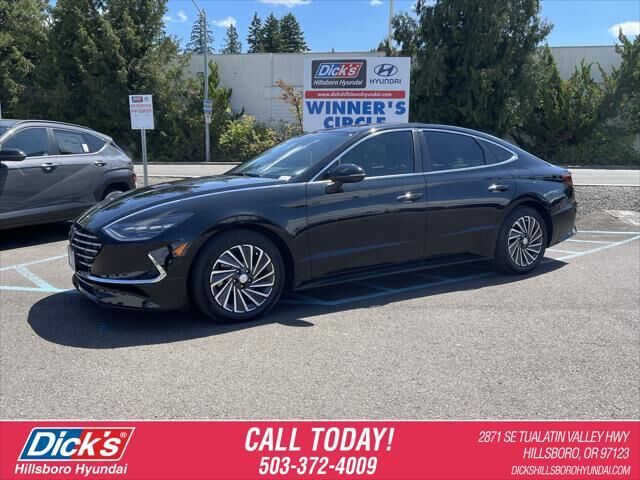 2023 Hyundai SONATA Hybrid Limited
