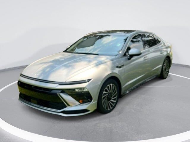 2024 Hyundai SONATA Hybrid Limited — photo 1 of 16