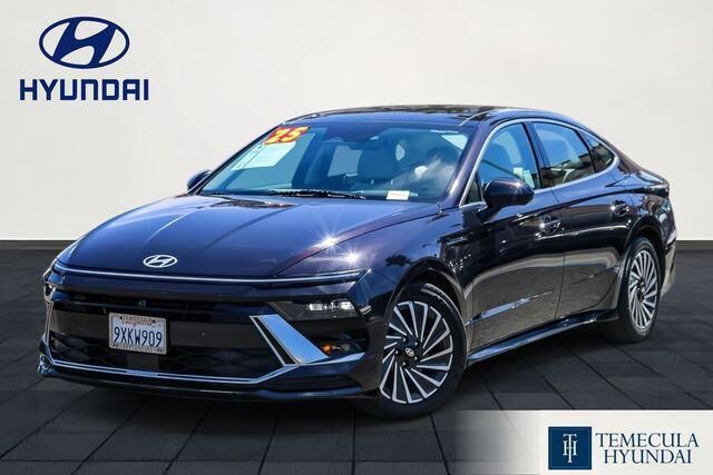 2025 Hyundai SONATA Hybrid Limited