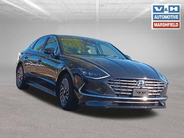 2023 Hyundai SONATA Hybrid Limited