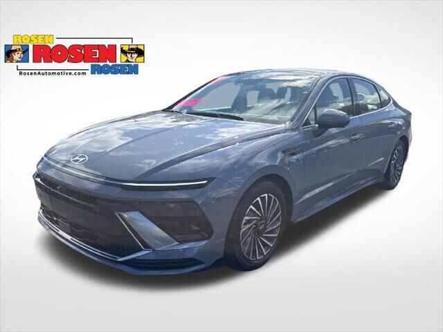 2025 Hyundai SONATA Hybrid Limited